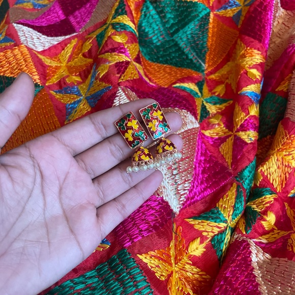 Red Jhumki - Earrings - Picture 7 of 7